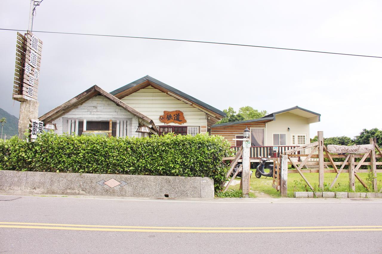 Taroko Railway Authentic B&B Xiulin Екстер'єр фото